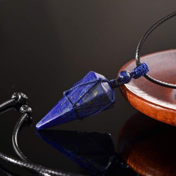healing crystal pendant lapis lazuli