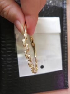 Stainless Steel Zirconia Buckle Letter Bracelet SB26 photo review