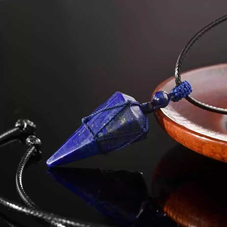 healing crystal pendant lapis lazuli