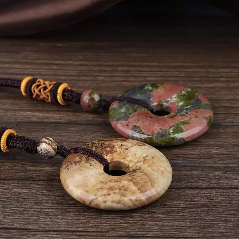 Circle Donut Crystals Necklace