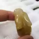 Natural Crystal Sitting Rabbit Statue