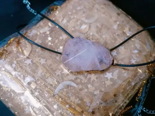 Natural crystal cut pyramid gilt edge Pendant